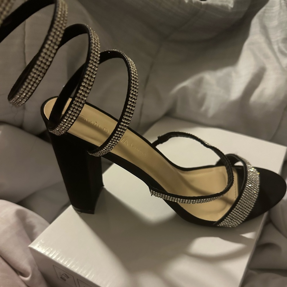 Black glittery heels. size 10